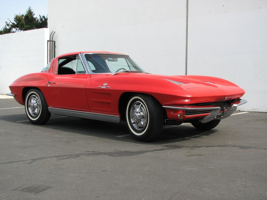 Chevrolet Corvette Fuel-Injected Split Window Coupe '1963
